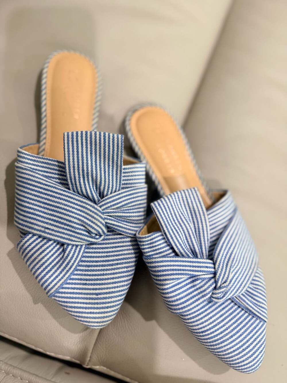LC Lauren Conrad Blue White Stripe Pointed Toe Mules Size 5